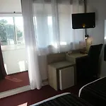 Port Hotel 3*