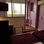 Port Hotel