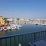 Port Hotel Gruissan
