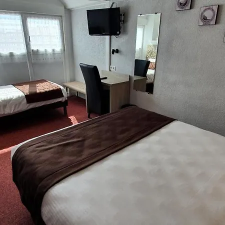 Port Hotel