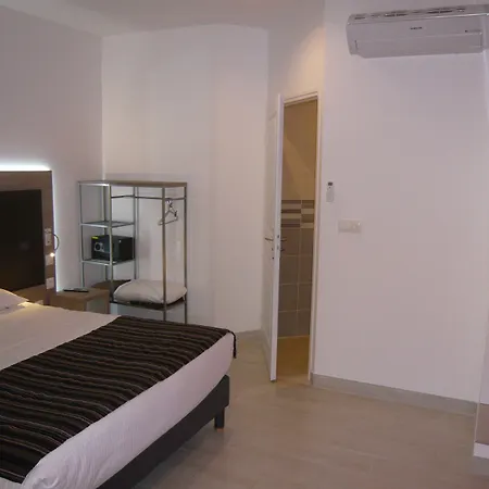 Hotel Port 3*