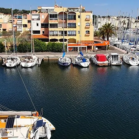 Port 3* גרואיסאן