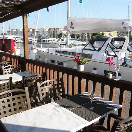 Port גרואיסאן
