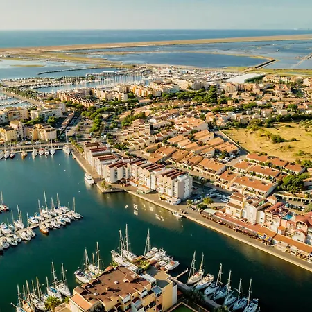 Hotel Port 3*