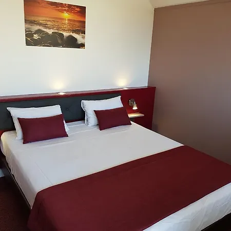 Port Hotel Gruissan